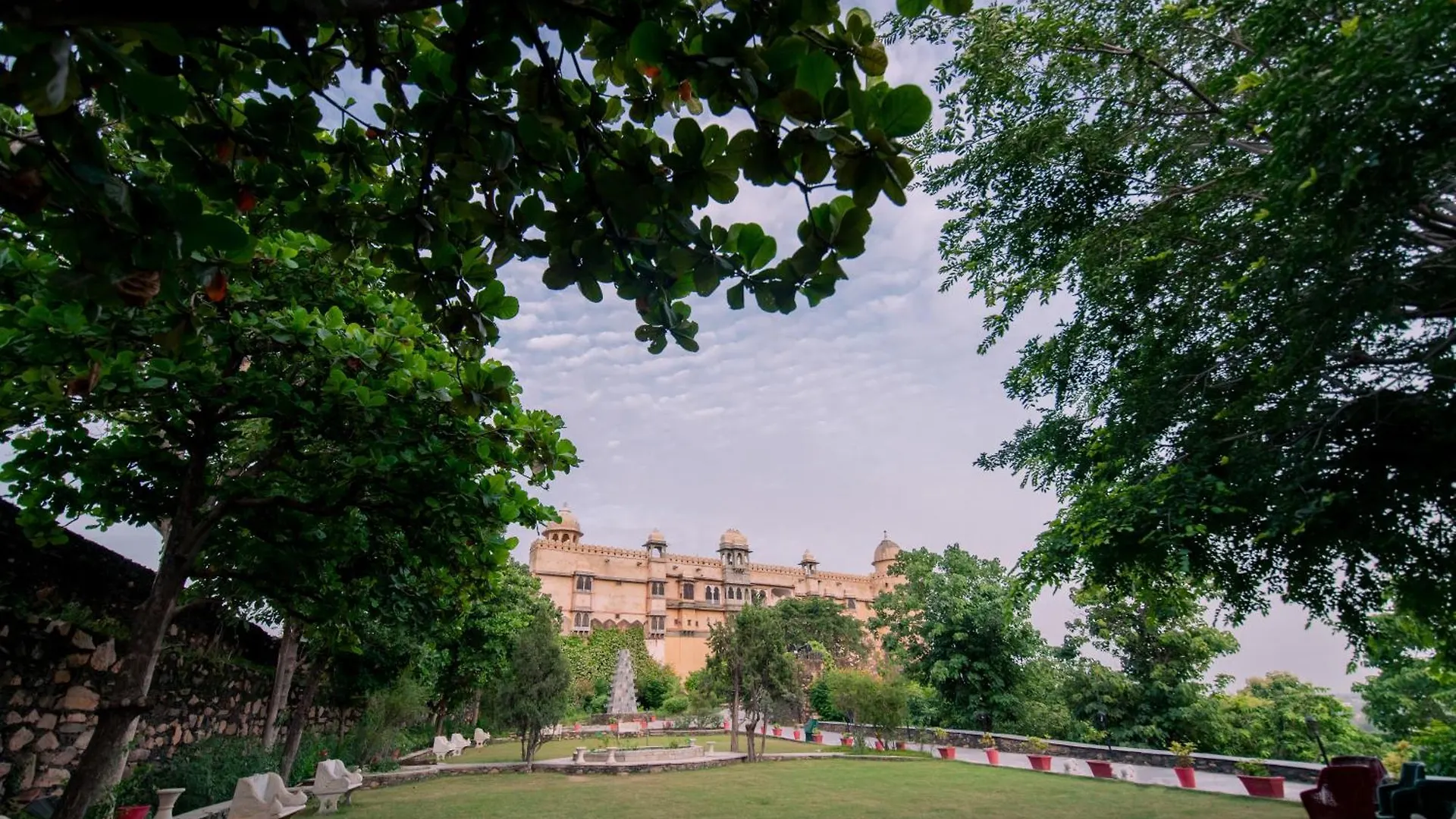 ***** Resort The Fern Bambora Fort, Bambora, Udaipur India